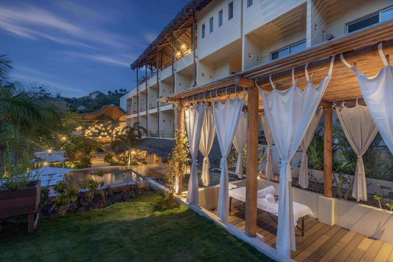 Hotel Casa Bocana Santa Cruz Huatulco Bagian luar foto