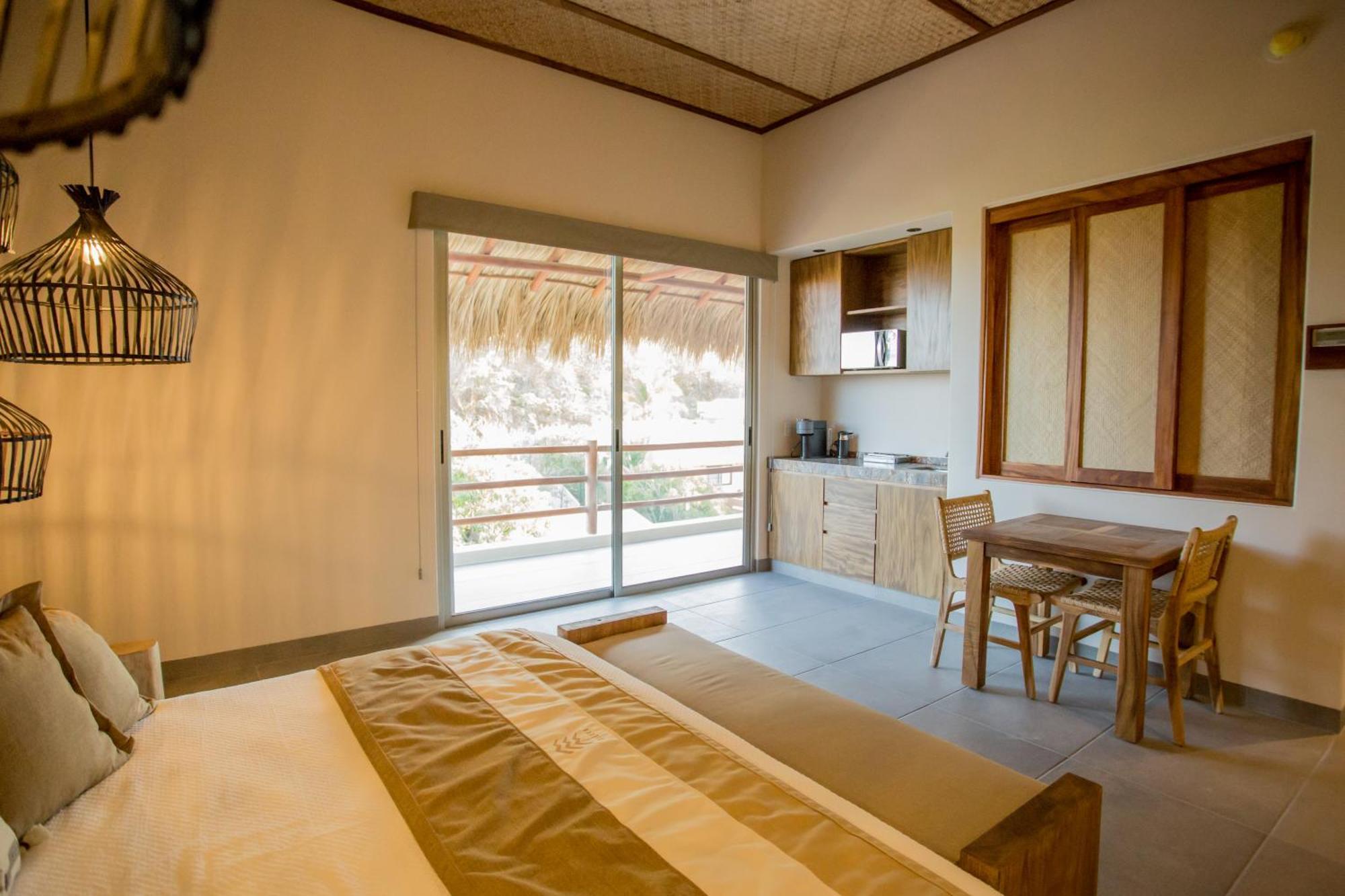 Hotel Casa Bocana Santa Cruz Huatulco Ruang foto